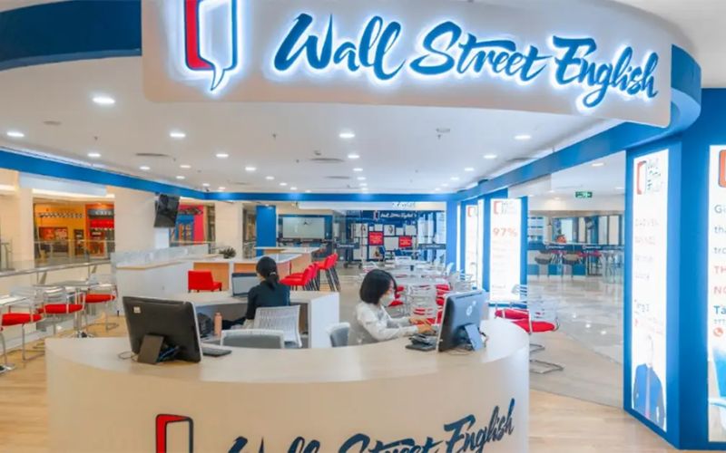 Wall Street English